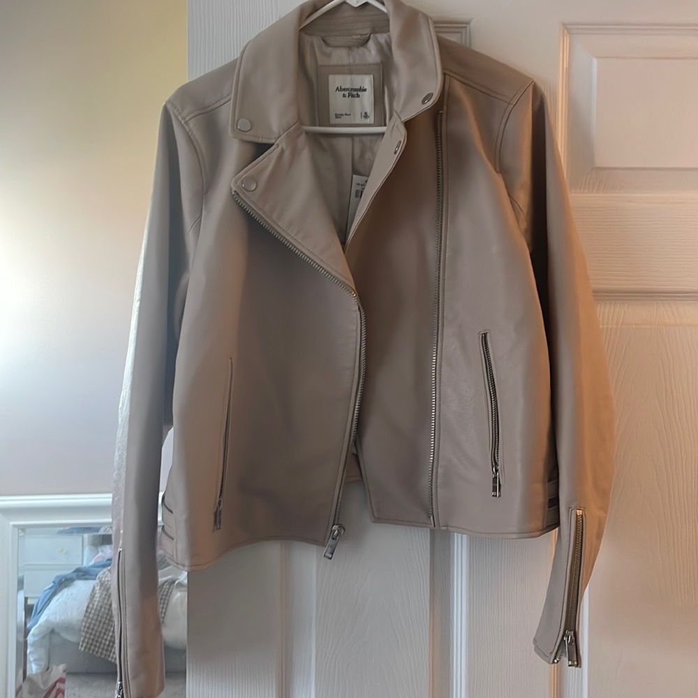 NWT Abercrombie and Fitch Vegan Leather Jacket